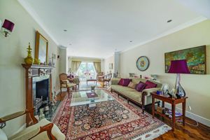 Photo 17- click for photo gallery